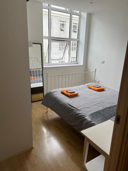 Stunning 2 Bed Flat! Centrally Located In London, Uk! 외부 사진