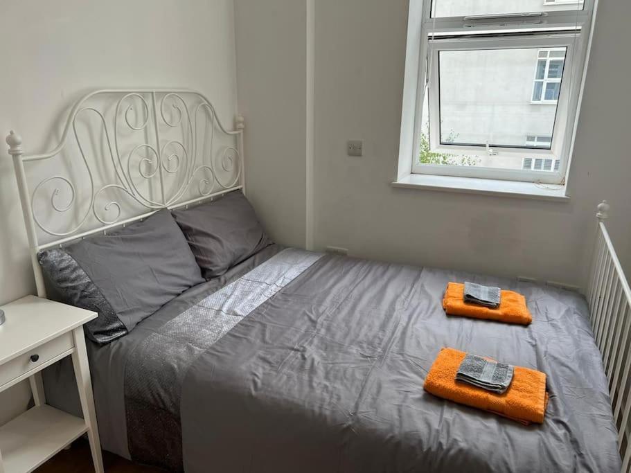Stunning 2 Bed Flat! Centrally Located In London, Uk! 외부 사진