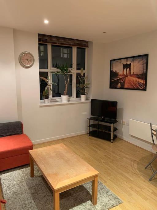 Stunning 2 Bed Flat! Centrally Located In London, Uk! 외부 사진