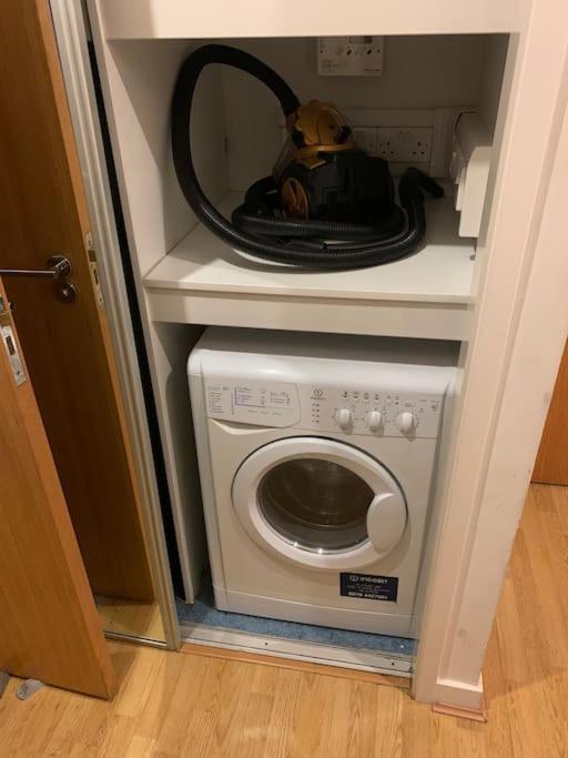 Stunning 2 Bed Flat! Centrally Located In London, Uk! 외부 사진