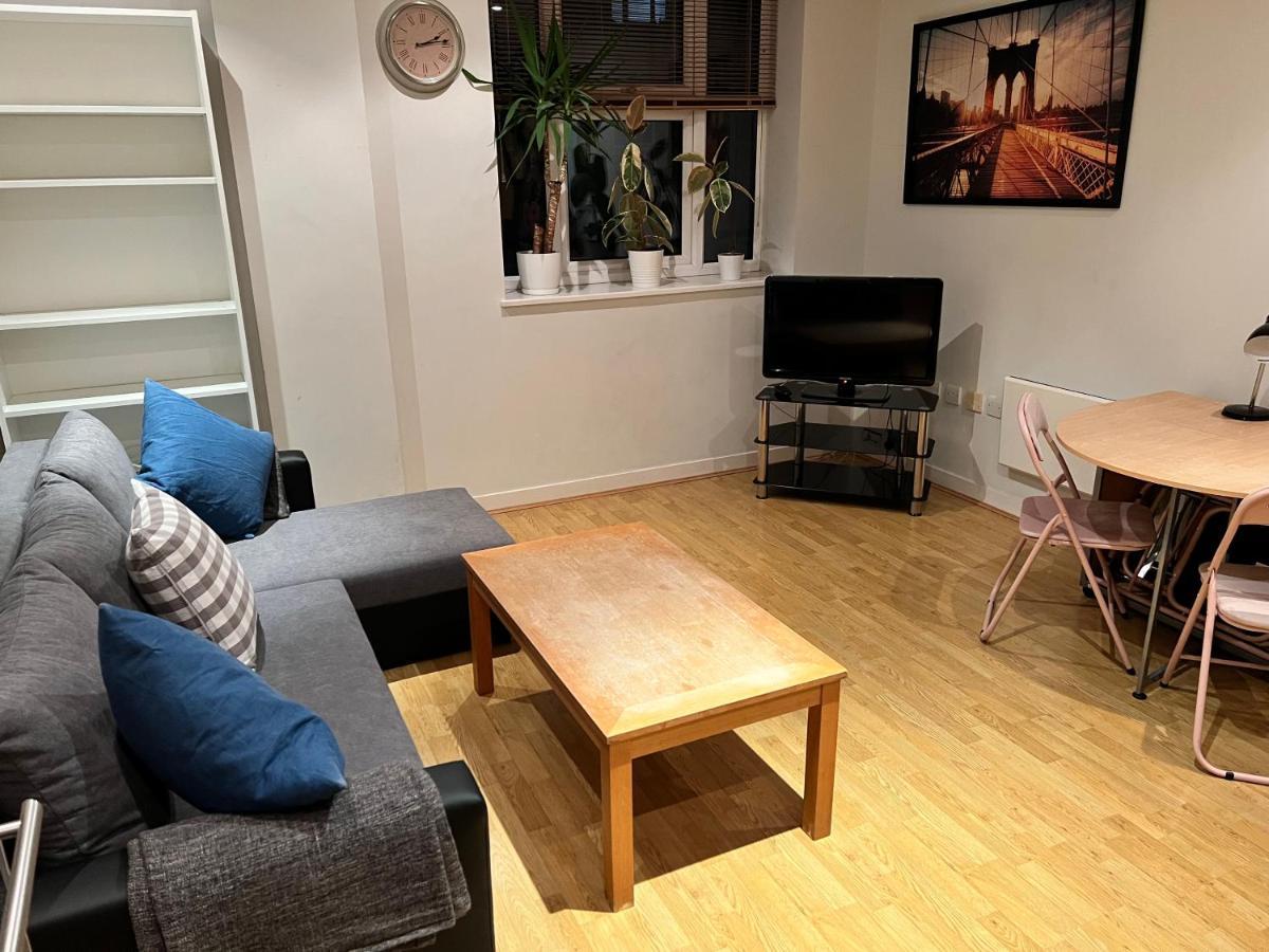 Stunning 2 Bed Flat! Centrally Located In London, Uk! 외부 사진